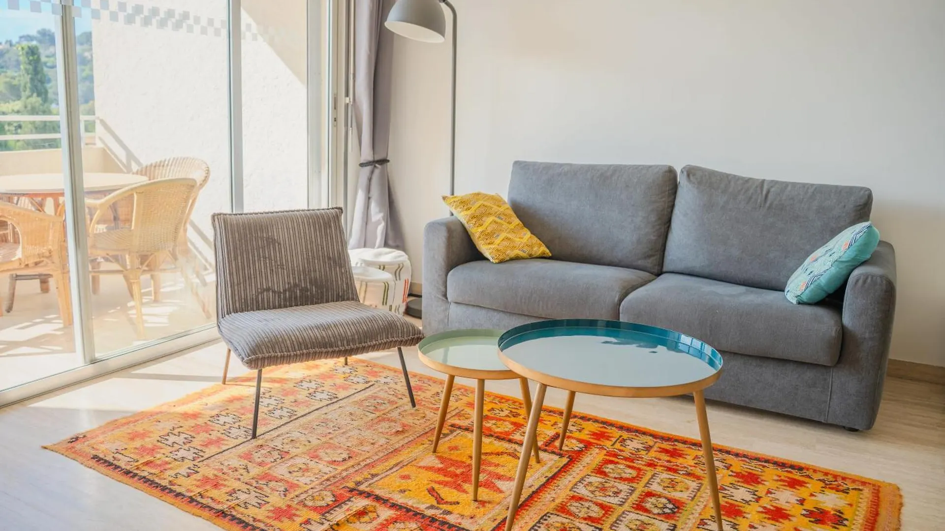 Solena - Appartement Vue Mer Climatise 2 Chambres كافالير سور مير
