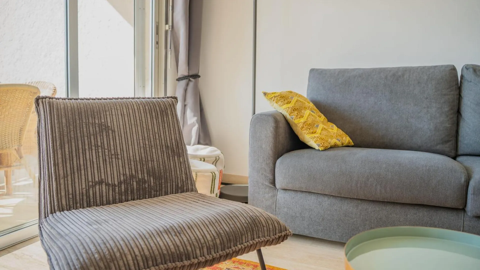 Solena - Appartement Vue Mer Climatise 2 Chambres كافالير سور مير شقة